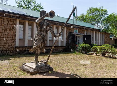 Een Reis Door de Tijd: Het Jos Museum in Nigeria!